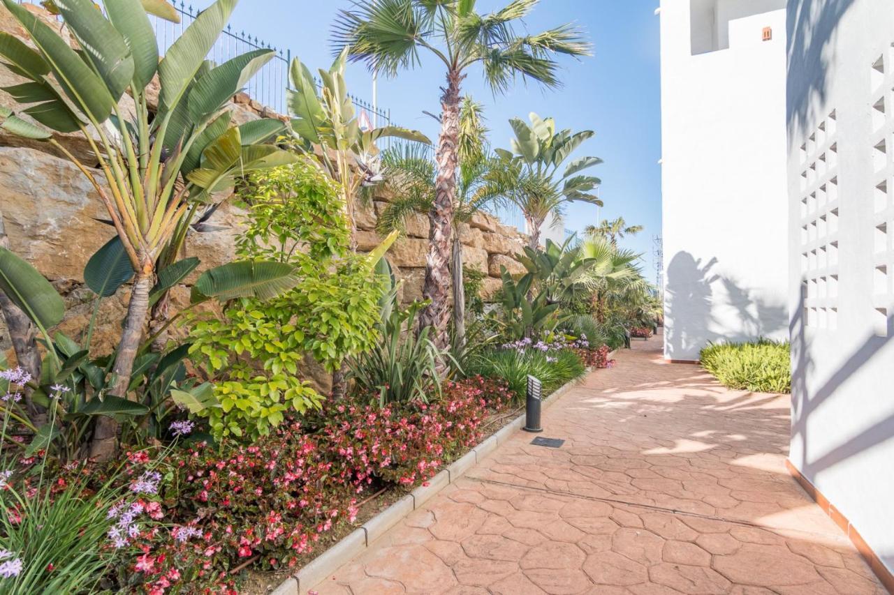 2186-Luxury Sea View Penthouse In Casares Costa Apartment Екстериор снимка