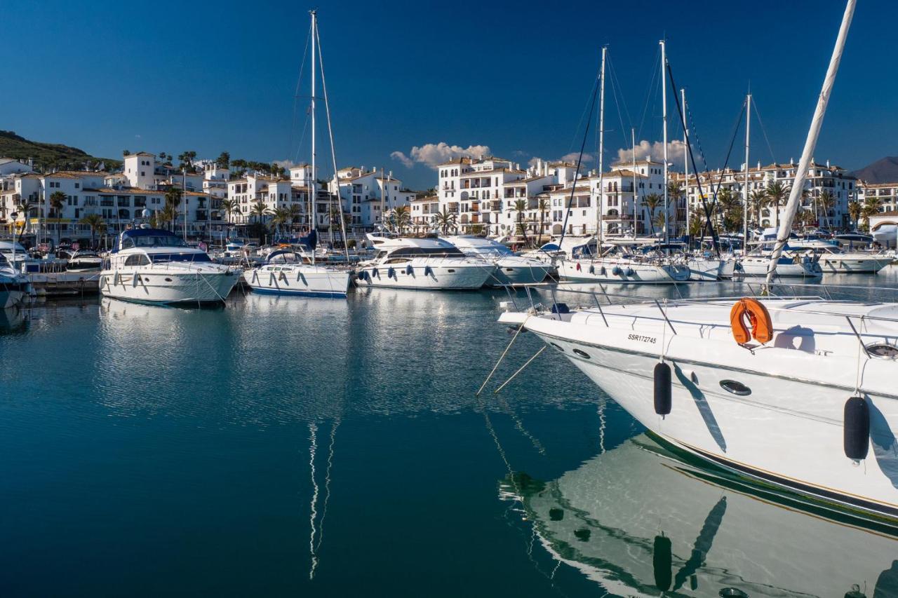 2186-Luxury Sea View Penthouse In Casares Costa Apartment Екстериор снимка